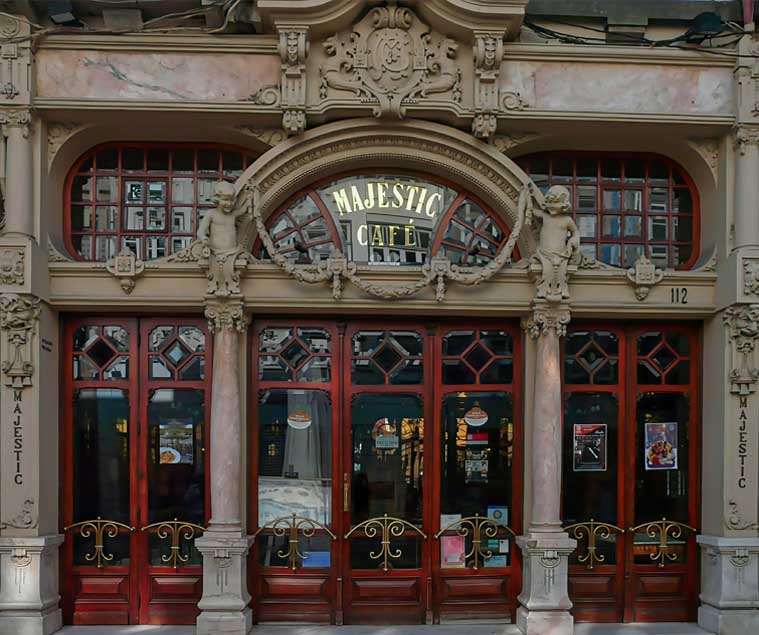 bezienswaardigheden in Porto | majestic cafe | leuke cafes in Porto | Lekkere koffie in Porto