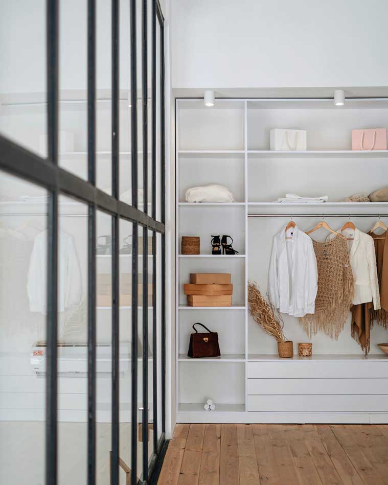 Capsule garderobe samenstellen: Een praktisch stappenplan