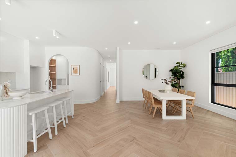tijdloos interieur visgraatvloer